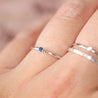 Saffier blauw 2 mm zilver ring